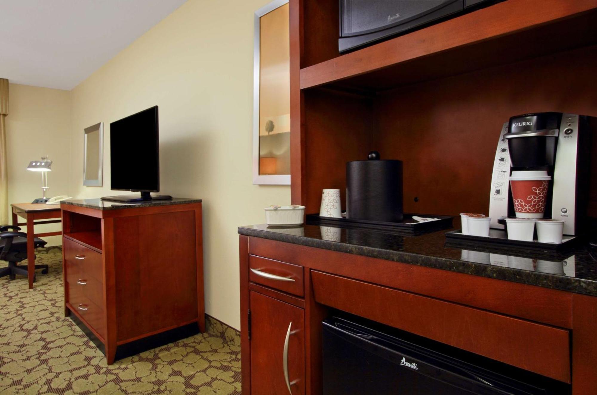 Hilton Garden Inn Columbus Airport Ngoại thất bức ảnh